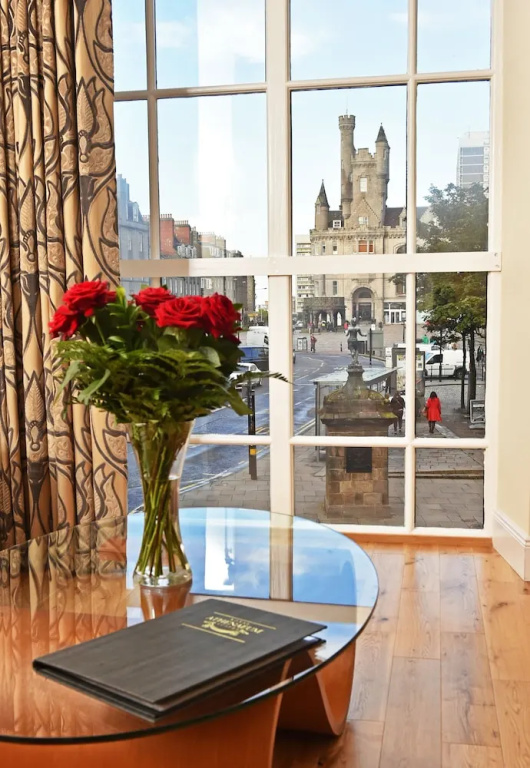 Royal Athenaeum Suites - Chambres