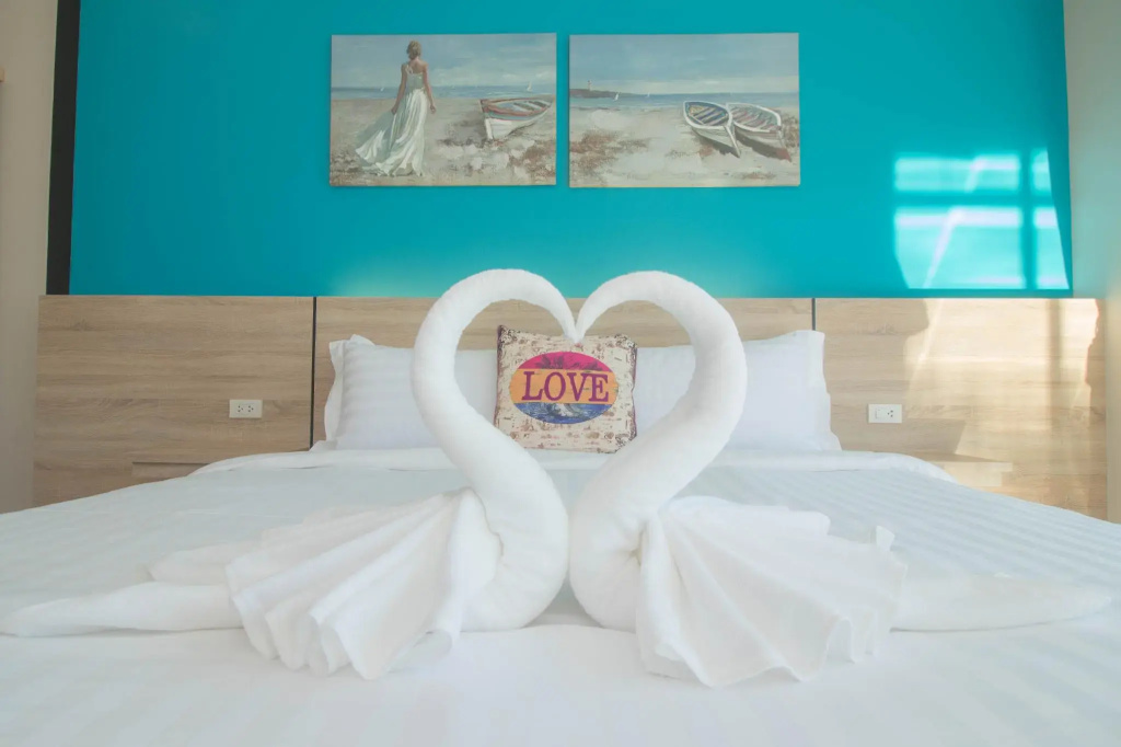 Superior Double room (full double bed)