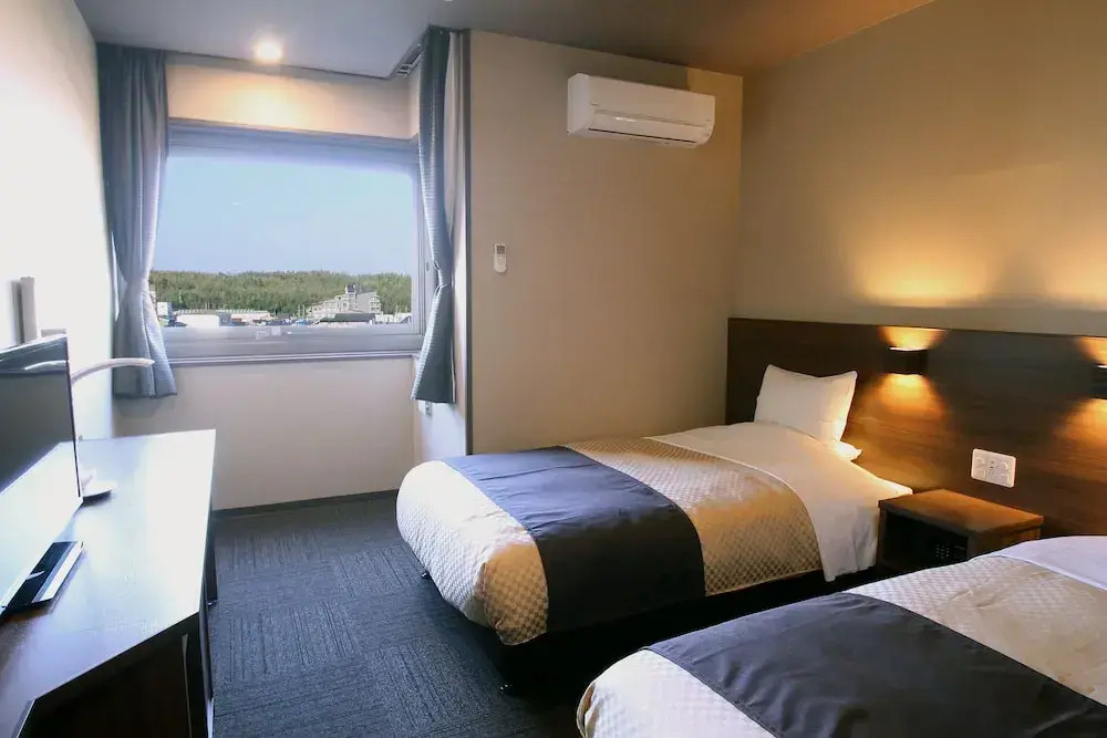 標準四人房，雙人床