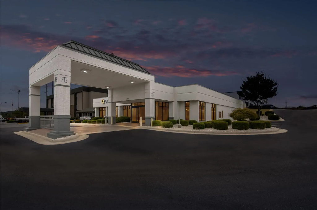 Quality Inn & Suites