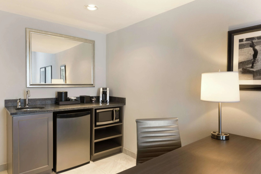 Embassy Suites by Hilton Charlotte Ayrsley - Général
