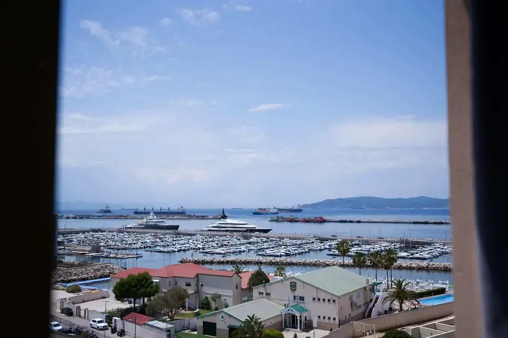 Westone Suite-hosted by Sweetstay - фото 7