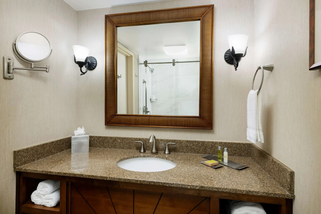 DoubleTree Beach Resort by Hilton Tampa Bay - North Redingto - Général
