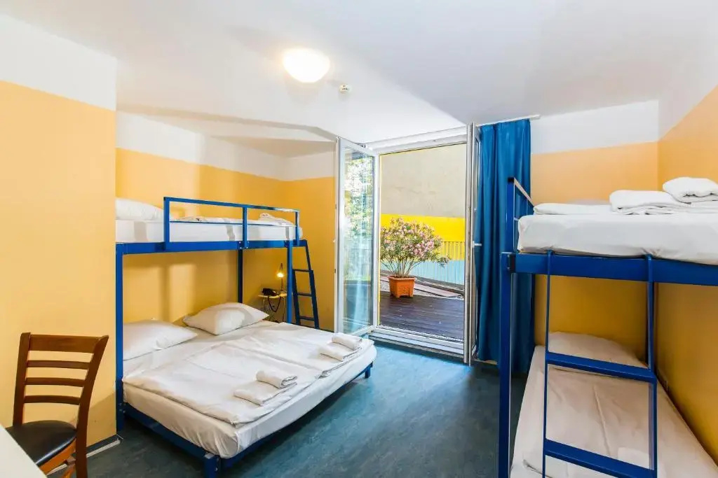 Comfort Quintuple room