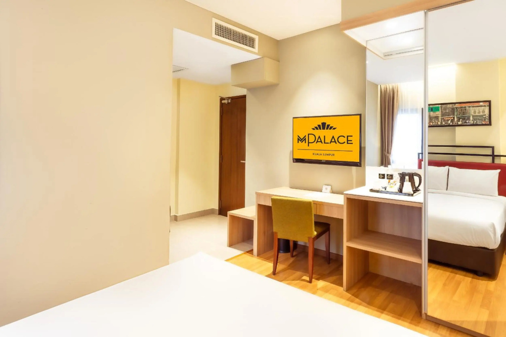 Отель M Palace Hotel в Куала-Лумпуре