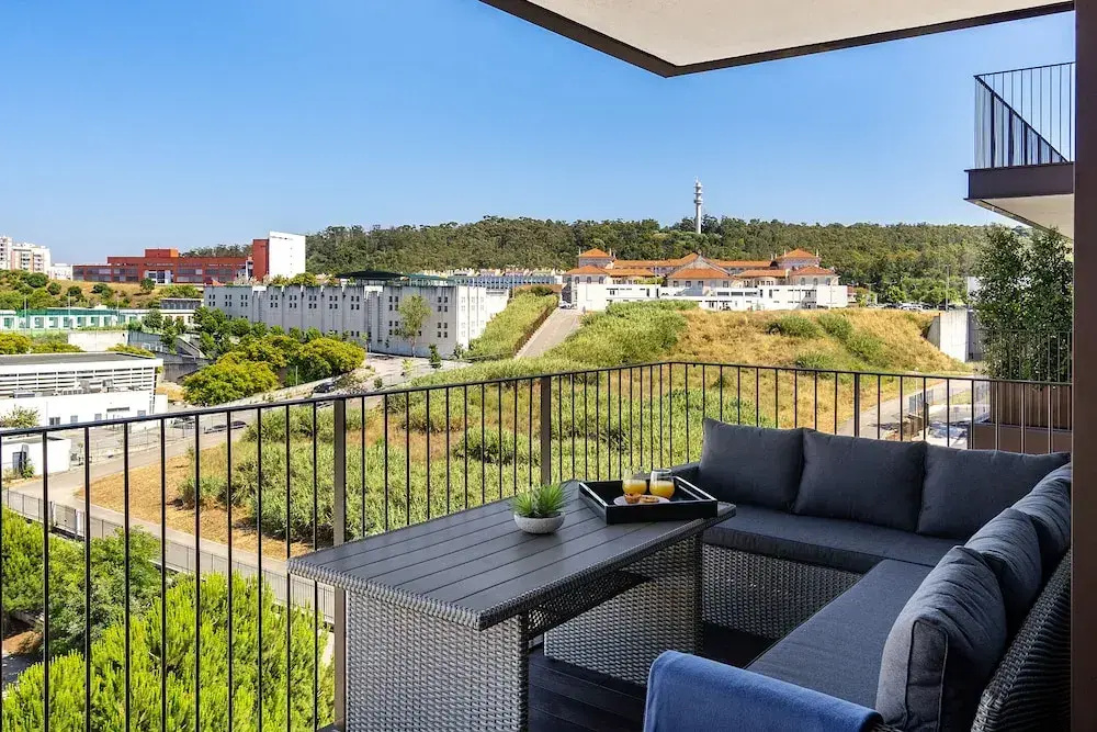 History and Comfort Luxurious Living in Benfica