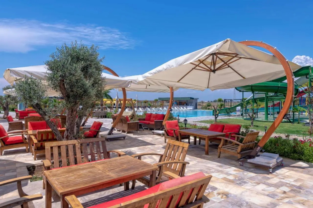 Palmora Lara Hotel