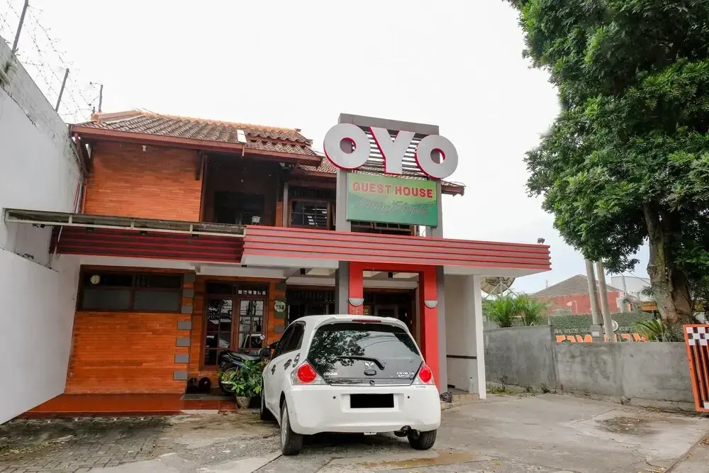 Adam's Apple Family Residence by OYO Rooms