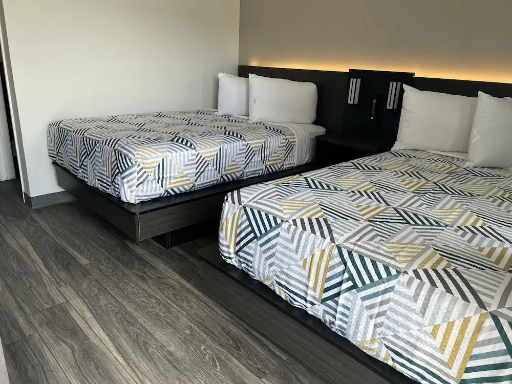 Deluxe Quadruple room