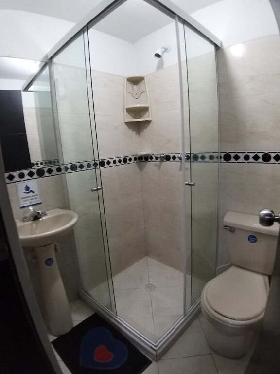 Четырёхместный номер Standard в Laureles Home