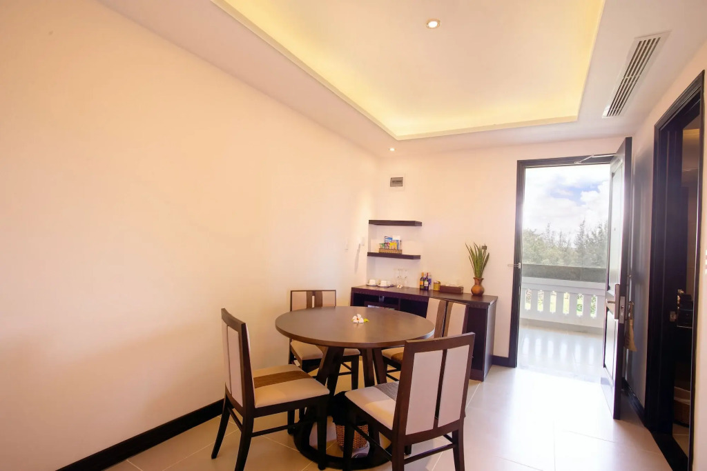 Muine Bay Resort