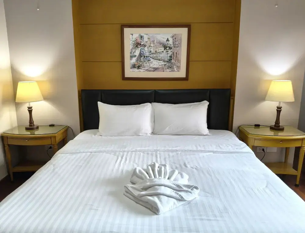 1 Bedroom Suite with balcony