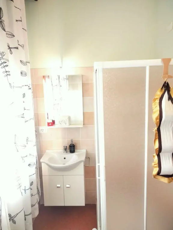 1 Bedroom Classic Double room with balcony (full double bed)