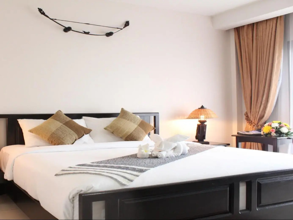Standard Double room (full double bed)