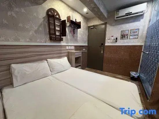 Deluxe Double room (twin beds)