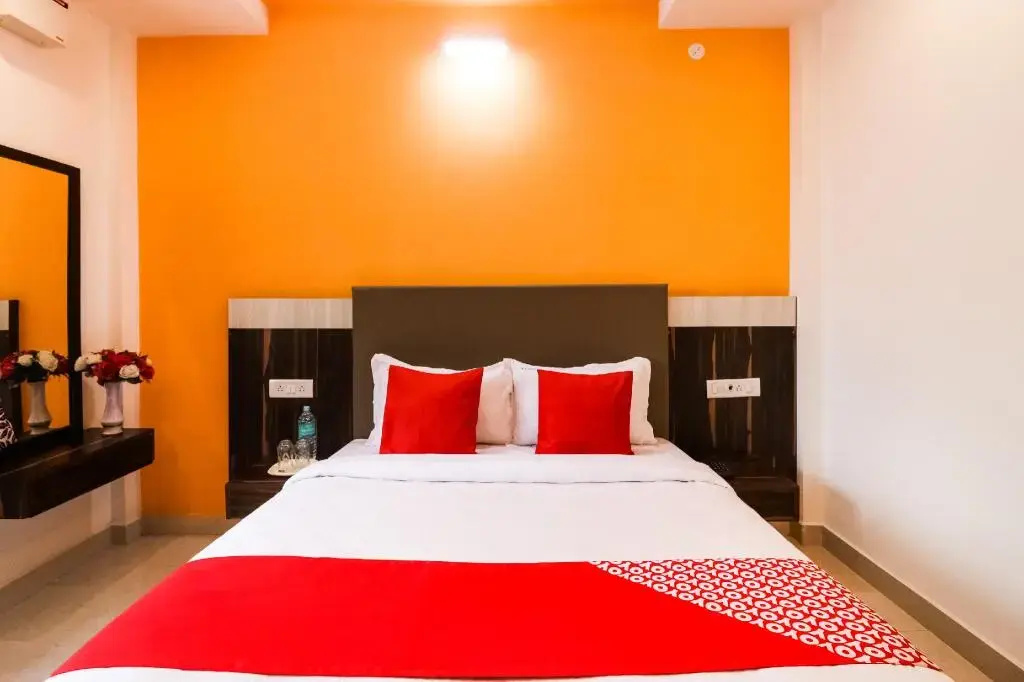 M M Park Inn by OYO Rooms