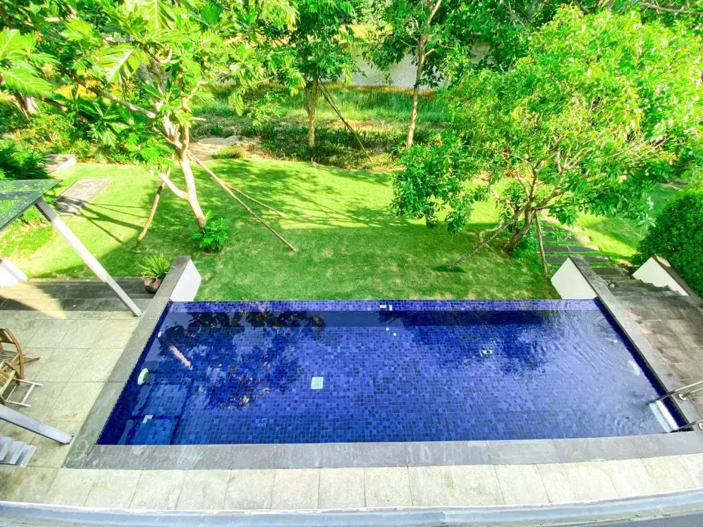 2 Bedrooms Villa