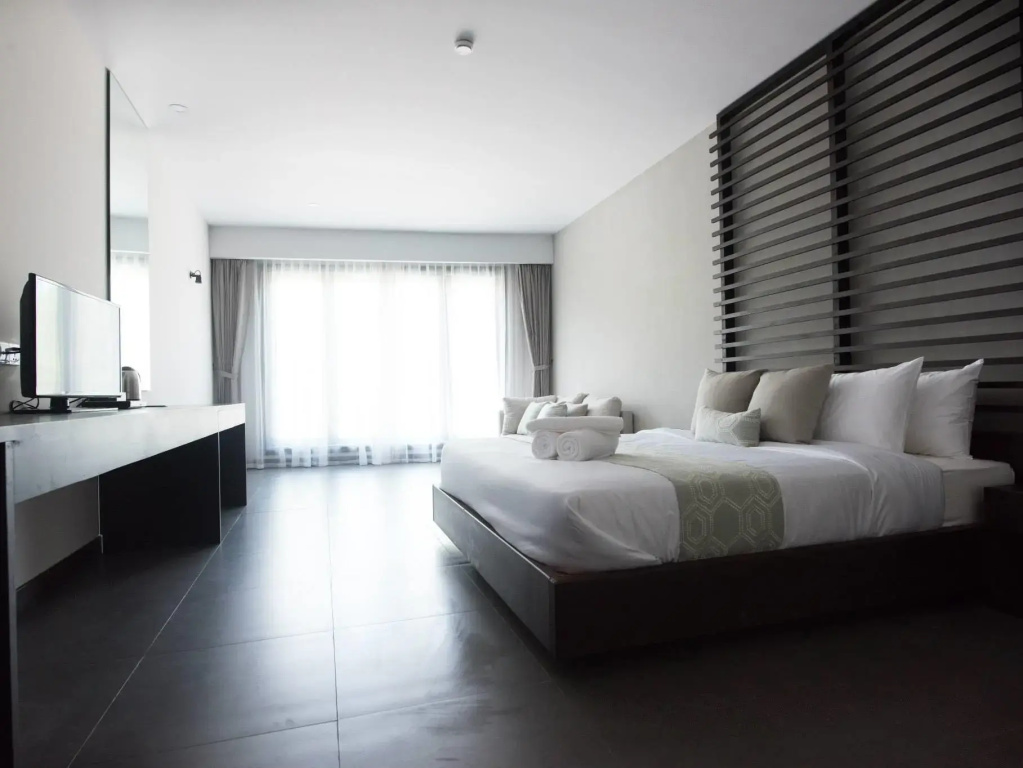 Premier room with pool view