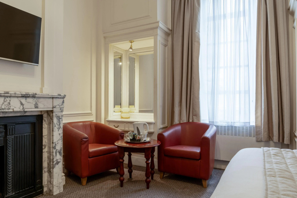 Adelphi Hotel - Général