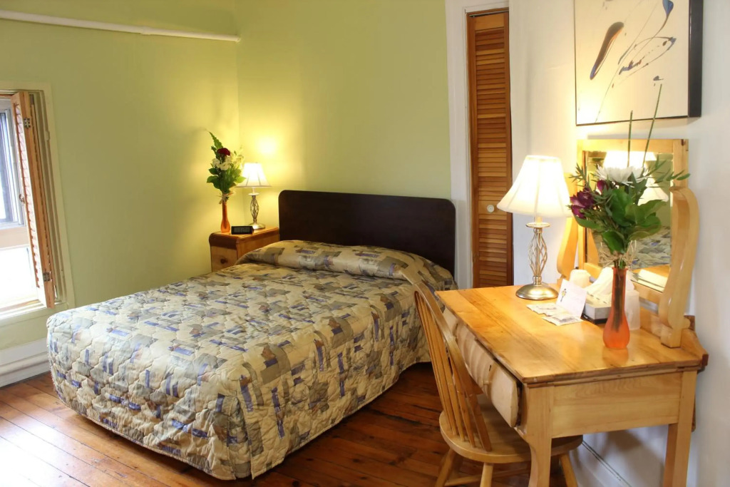 Abri du voyageur Hotel by null