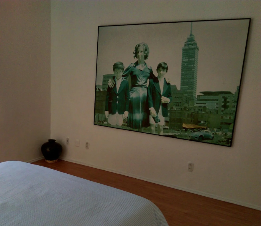 Comfort room