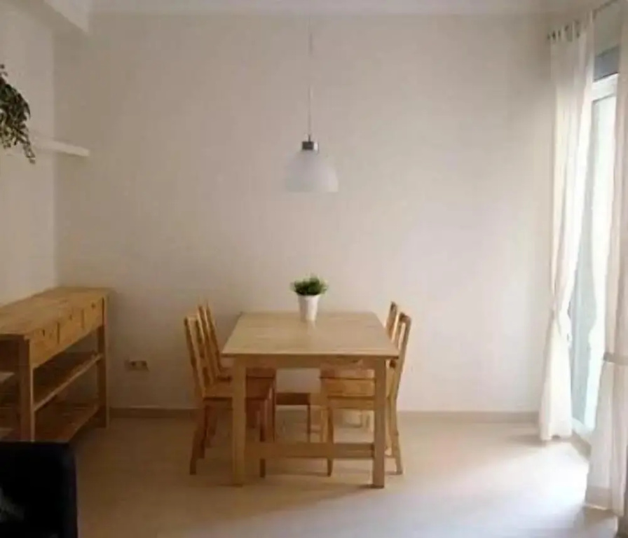2 Bedrooms Apartment with balcony