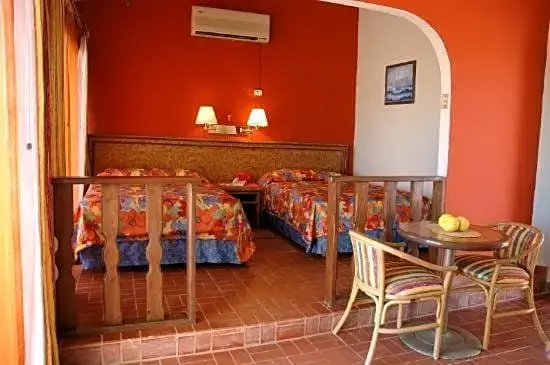 Buena Vista Oceanfront & Hot Springs Resort - Chambres