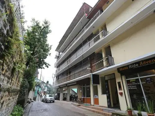 Hotel Mahadev Cottages by OYO