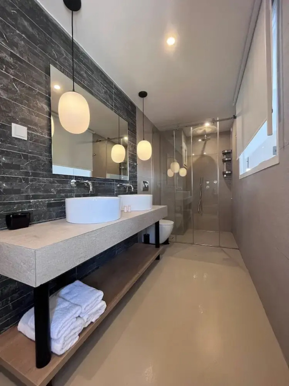 Standard Double room with sea view (full double bed)