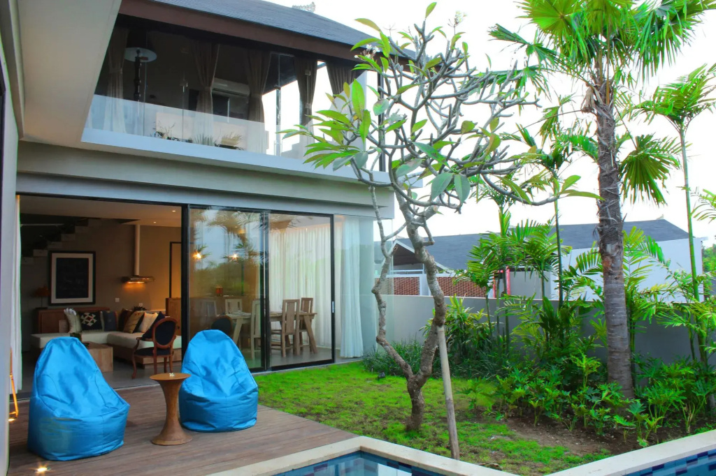 Balcony & Terrace