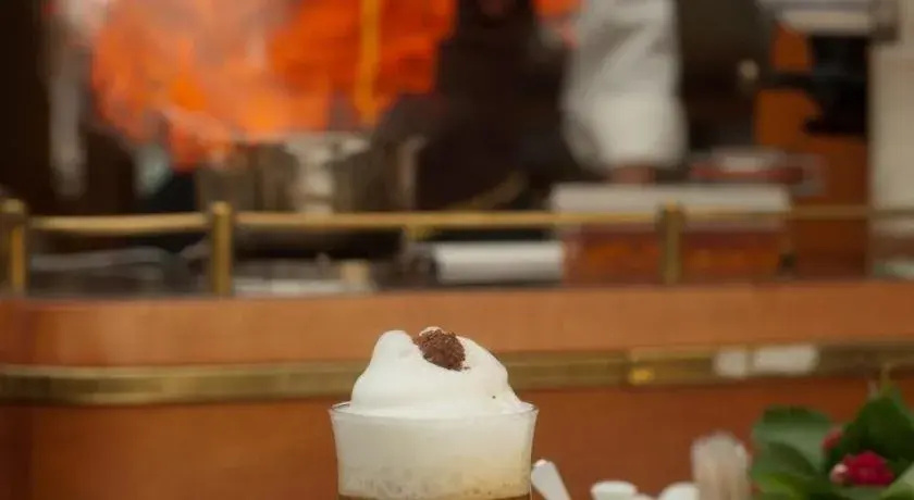 Simon - Hotel & Café - Général