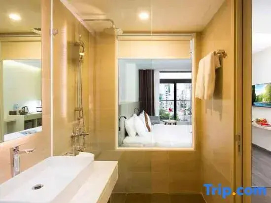 Люкс с видом на море в Stella Maris Nha Trang Hotel