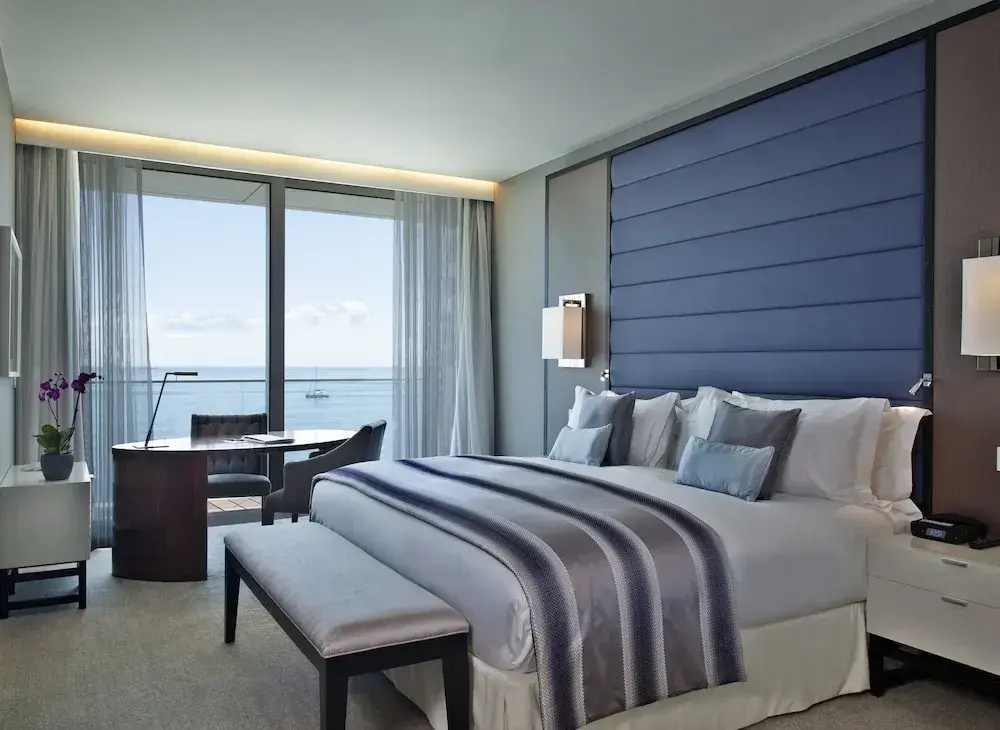 Premium Double room with balcony and with ocean view (full double bed)