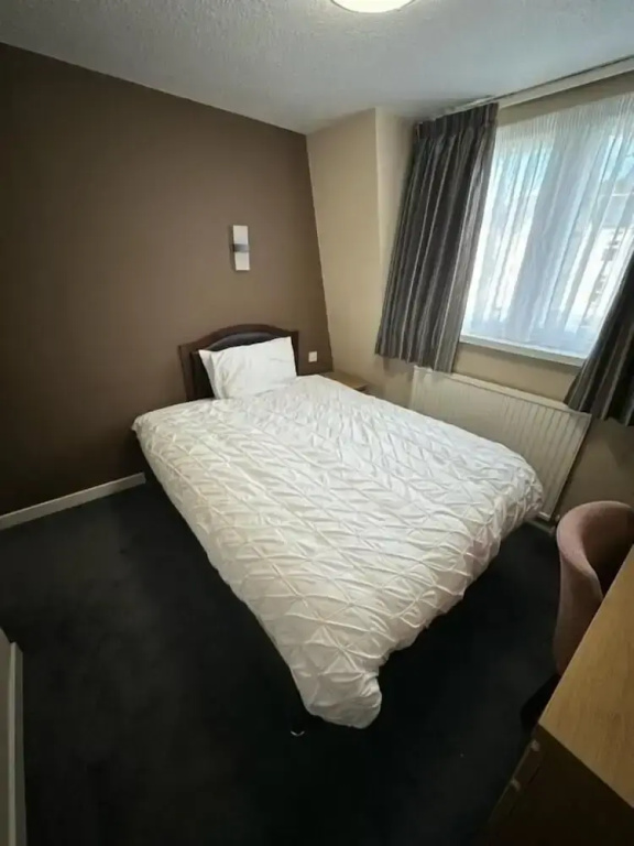 Burnett Arms Hotel - Chambres