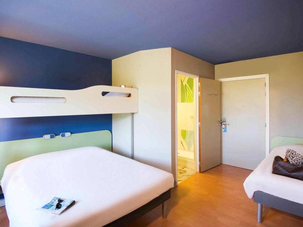 Voir la photo 2 — ibis budget Saint Martin de Crau Porte de Camargue