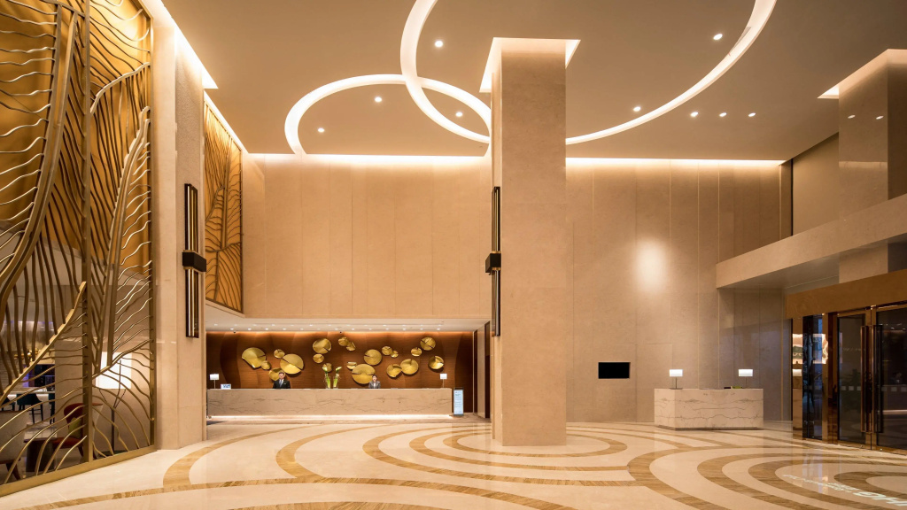 Lobby & Reception