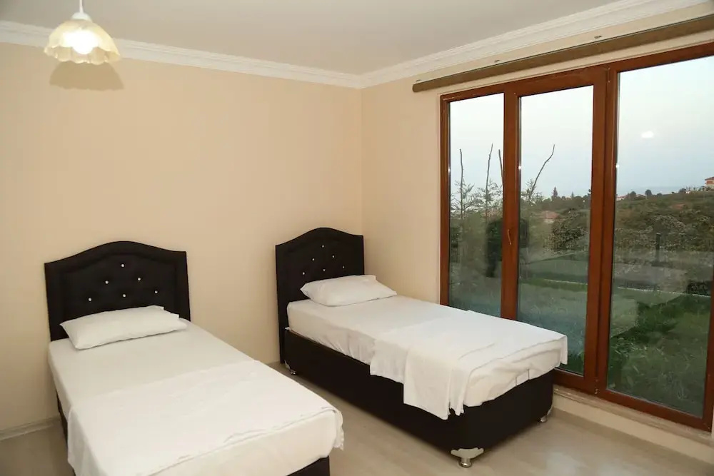 3 Bedrooms Villa with sea view