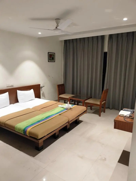 Hotel Sumanchandra Suites — 4