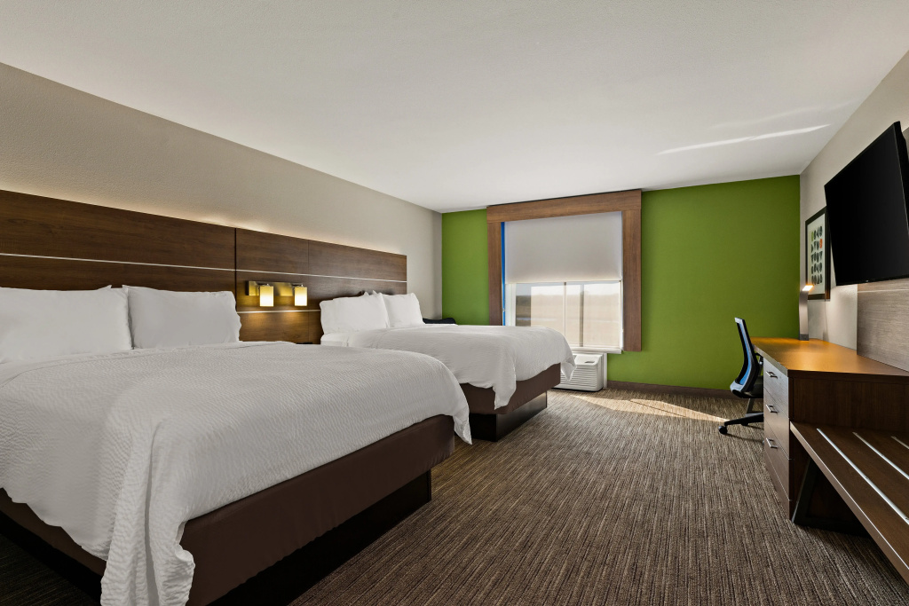 Holiday Inn Express Hotel & Suites Okmulgee