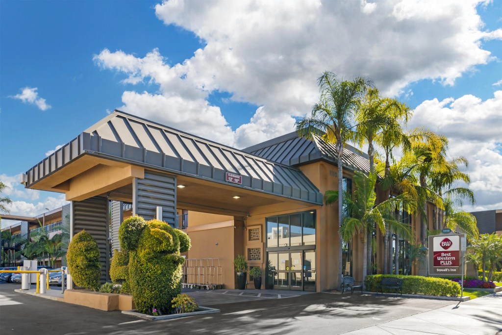 Best Western Plus Stovall's Inn
