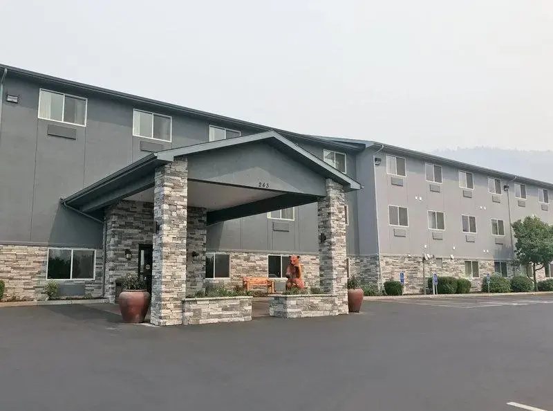 La Quinta Inn & Suites by Wyndham Grants Pass - Chambres