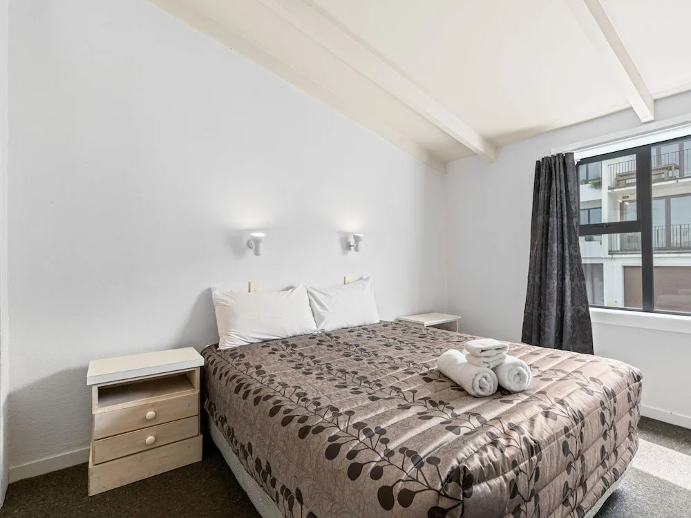 Queenstown Motel Apartments by null