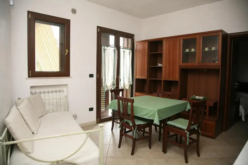 Standard Double Family room (full double bed)