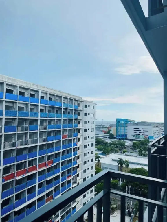 Shore 3 Residences