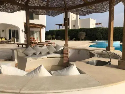 3 Bed Rooms Villa In El Gouna