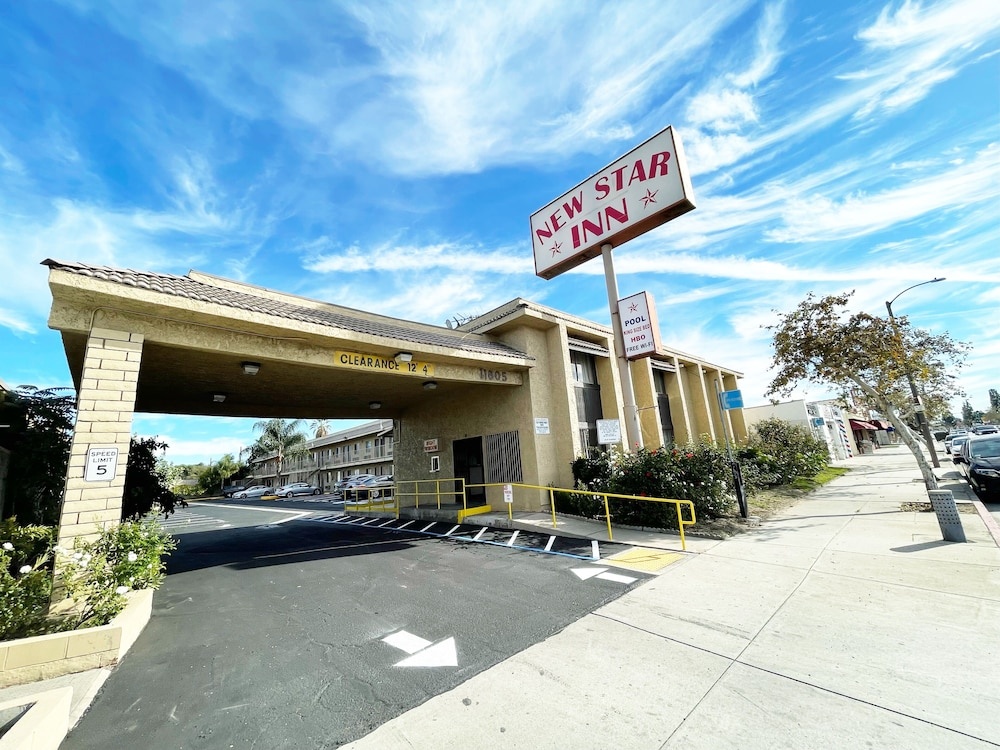 New Star Inn