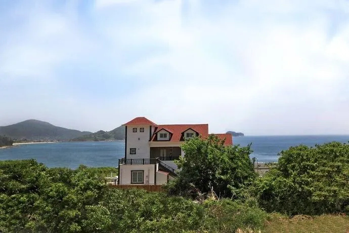 Eoullim Pension
