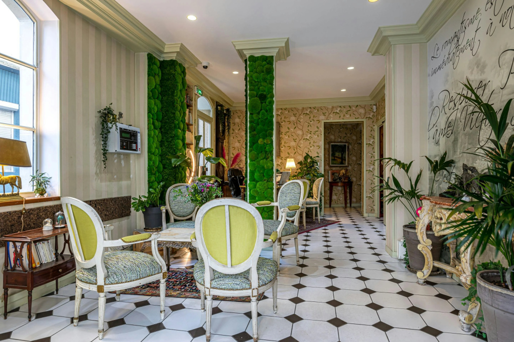 Hotel Romance Malesherbes by Patrick Hayat 20