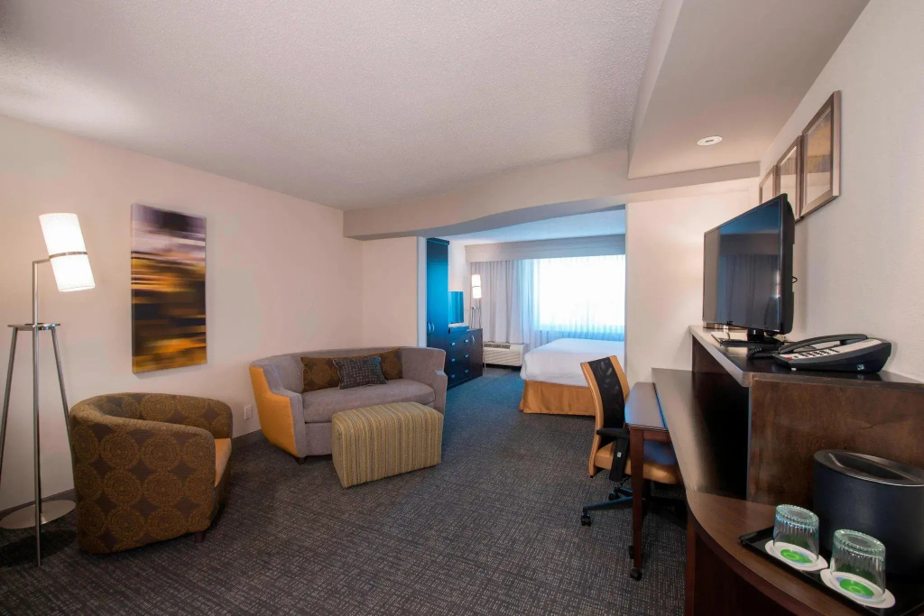 Double Studio (full double bed)