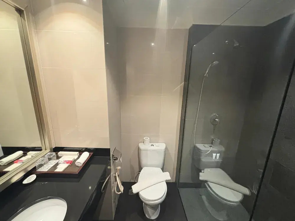 Superior Double room (full double bed)